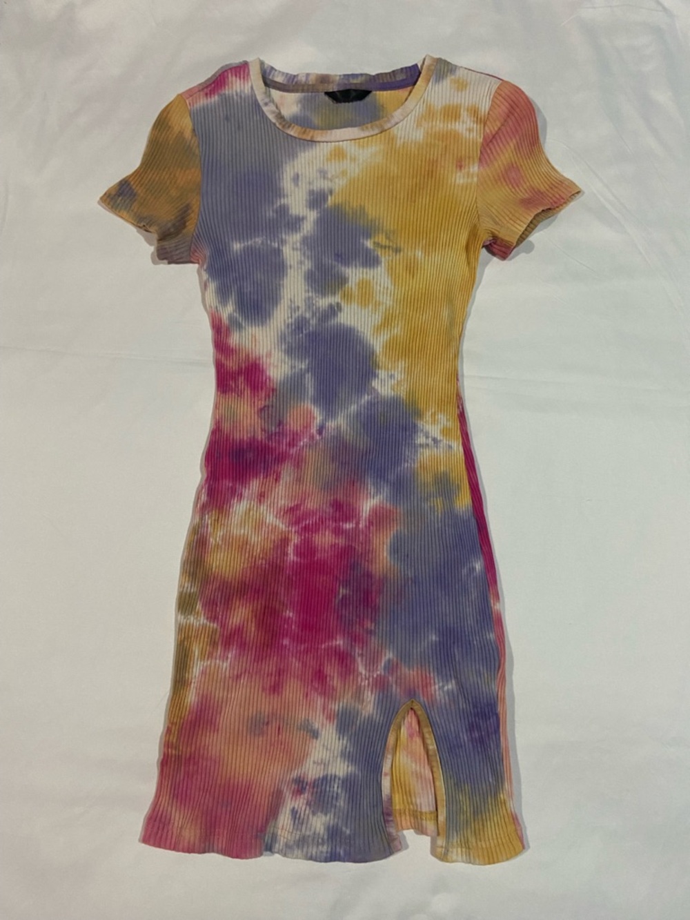 Tie-Dye Ribbed Short Sleeve Dress in Purple, Yellow & Pink